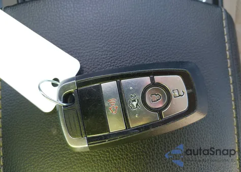 2017 Ford Fusion S z USA, uszkodzony, nr VIN 3FA6P0G79HR158122